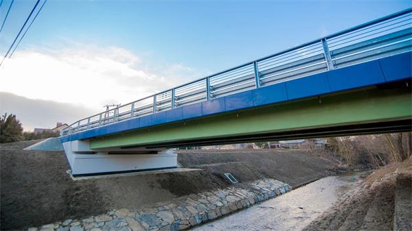 Fiberglass composites for bridge